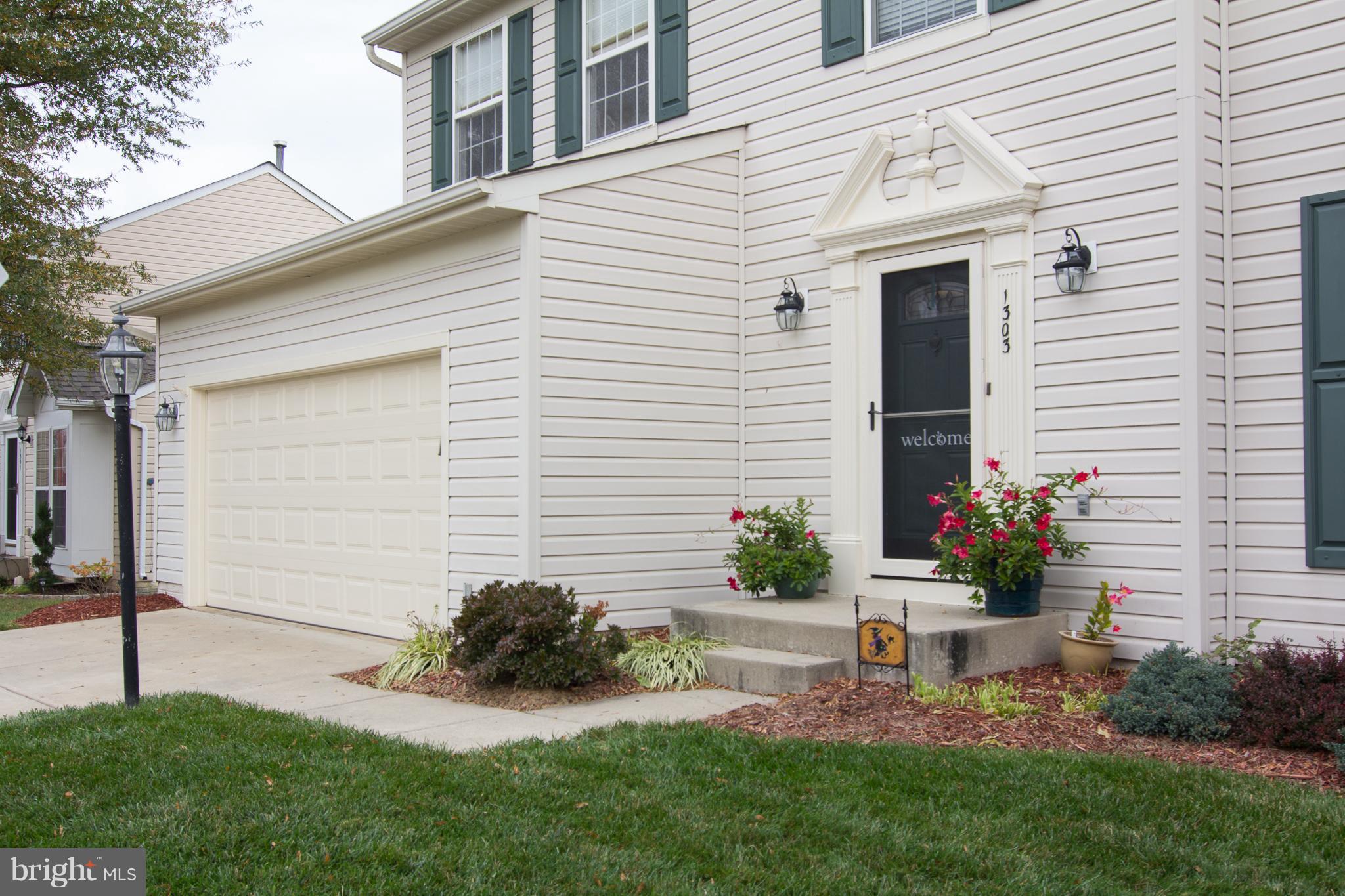 1303 Crossbow Road Mount Airy, MD 21771 - Photo 26 of 30 Exterior (Front)
