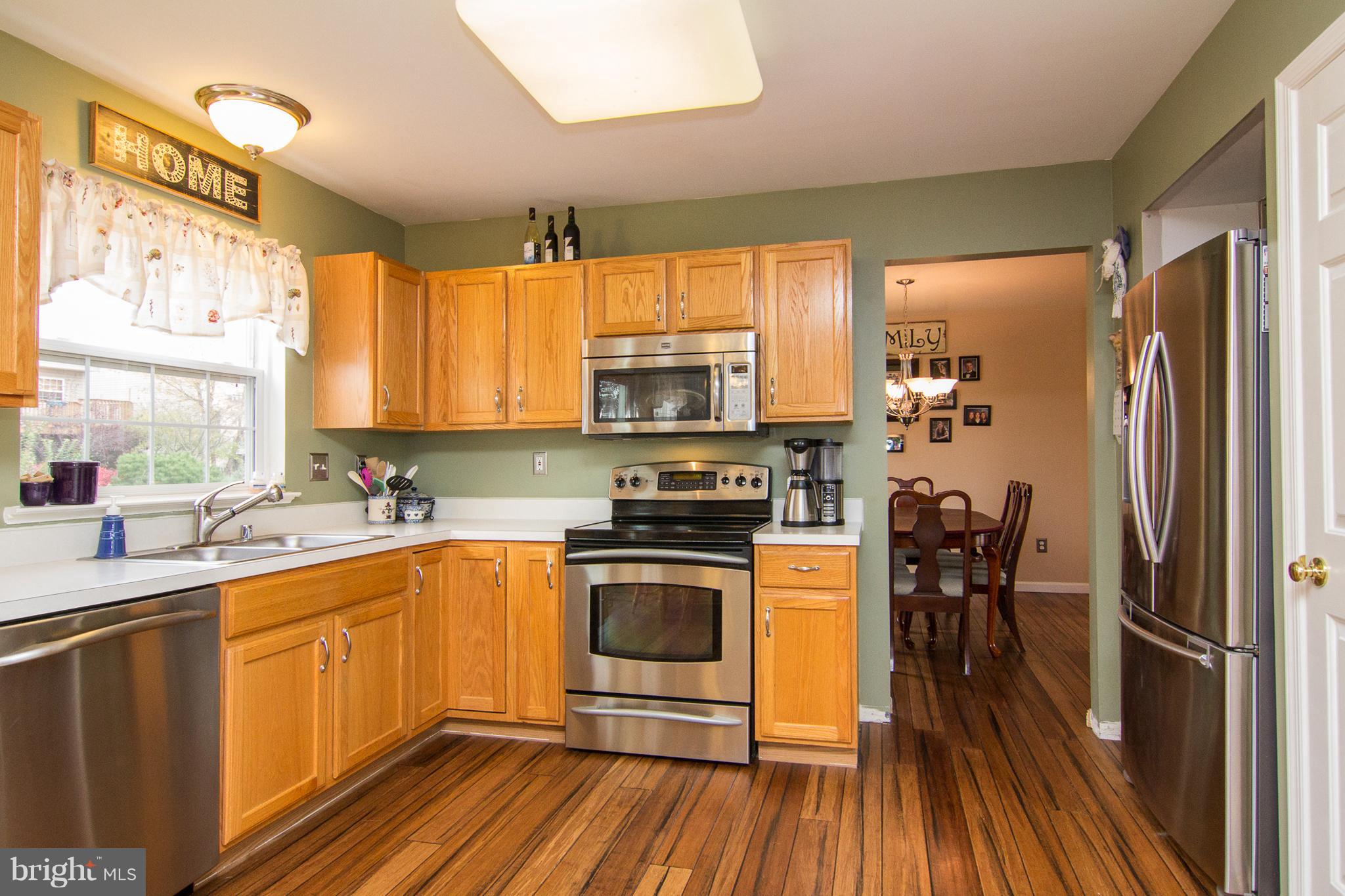 1303 Crossbow Road Mount Airy, MD 21771 - Photo 8 of 30 Kitchen