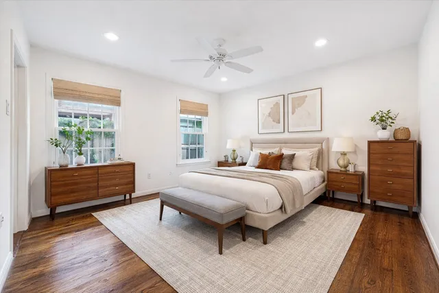 $5,500 | 2820 Rice Boulevard, West University Place, TX 77005