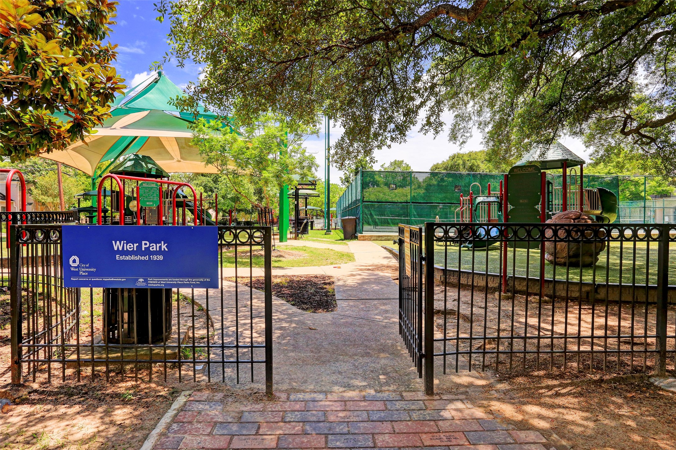 2820 Rice Boulevard West University Place, TX 77005 - Photo 32 of 37 WALK TO WEIR PARK