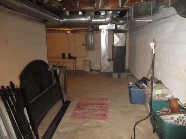 15199 Hogan Road Linden, MI 48451 - Photo 23 of 23 50052666-25.JPG