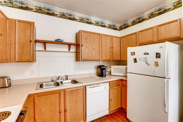 2049 Legacy Ridge View, Unit 201 Colorado Springs, CO 80910 - Photo 16 of 36 Gallery Image 16