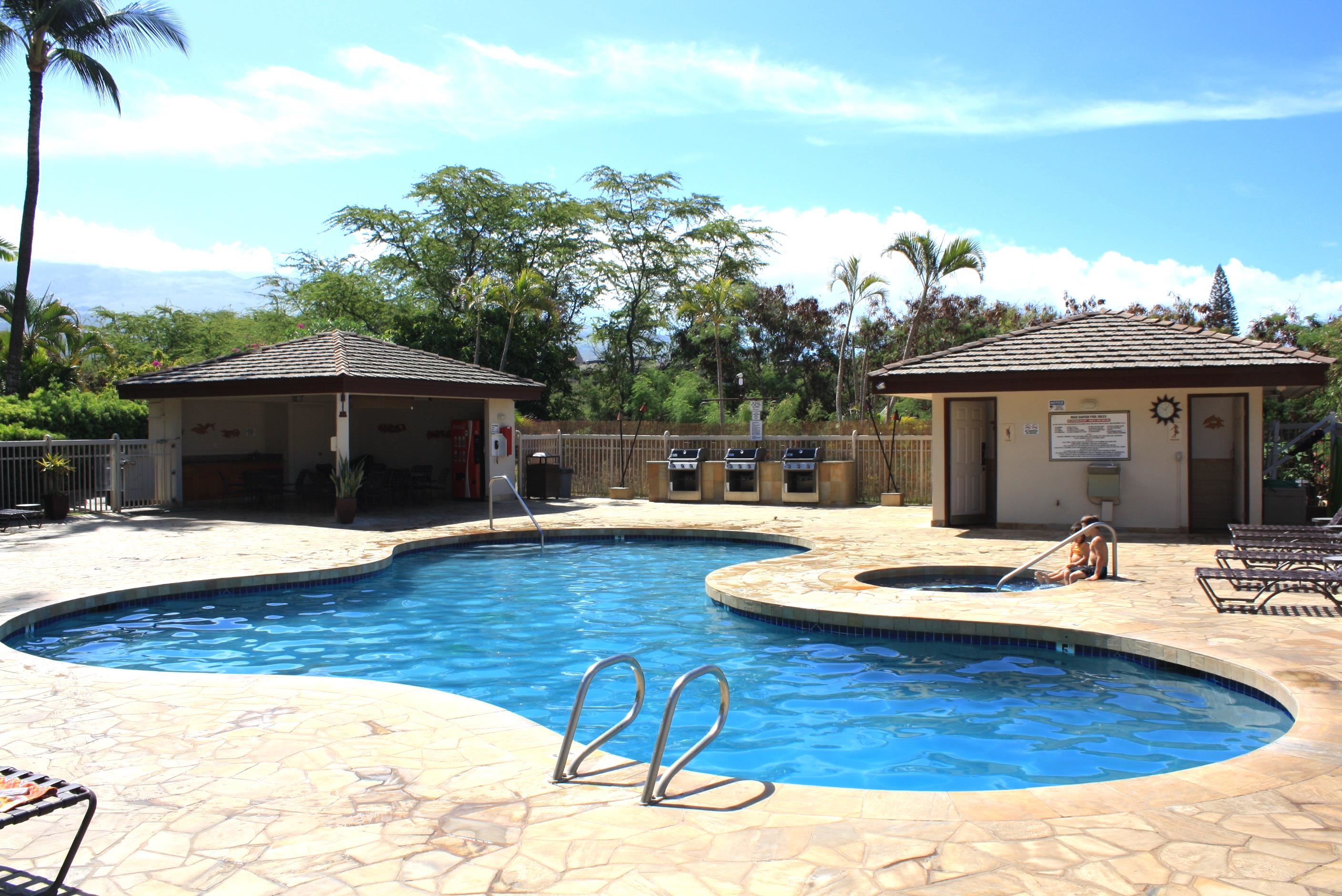 2575 South Kihei Road, Unit H414 Kihei, HI 96753 - Photo 26 of 30 a view of a house with swimming pool and sitting area