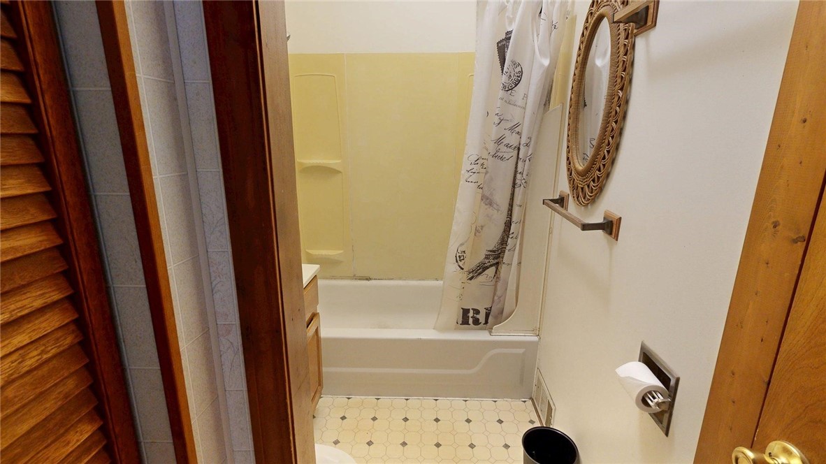 1831 East Main Street Decatur, IL 62521 - Photo 11 of 19