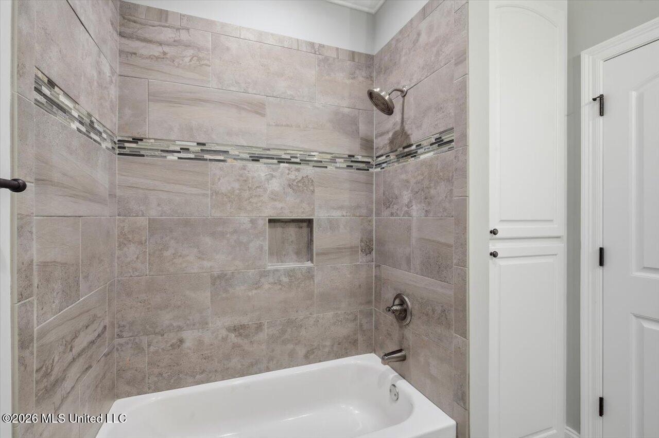 145 Hampton Ridge Madison, MS 39110 - Photo 31 of 40 31-145 Hampton Ridge _ Hometoursms.com