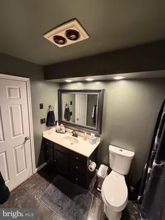 $2,050 | 281 Tall Oak Drive, Charles Town, WV 25414