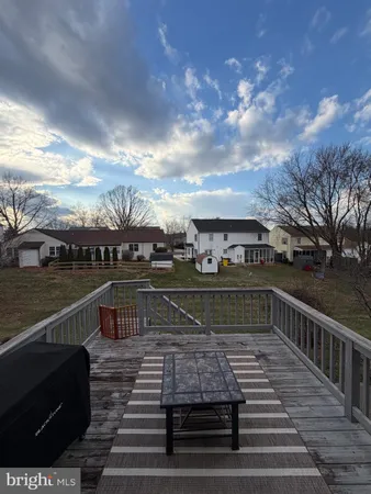 $2,050 | 281 Tall Oak Drive, Charles Town, WV 25414