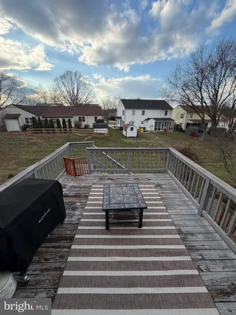 $2,050 | 281 Tall Oak Drive, Charles Town, WV 25414