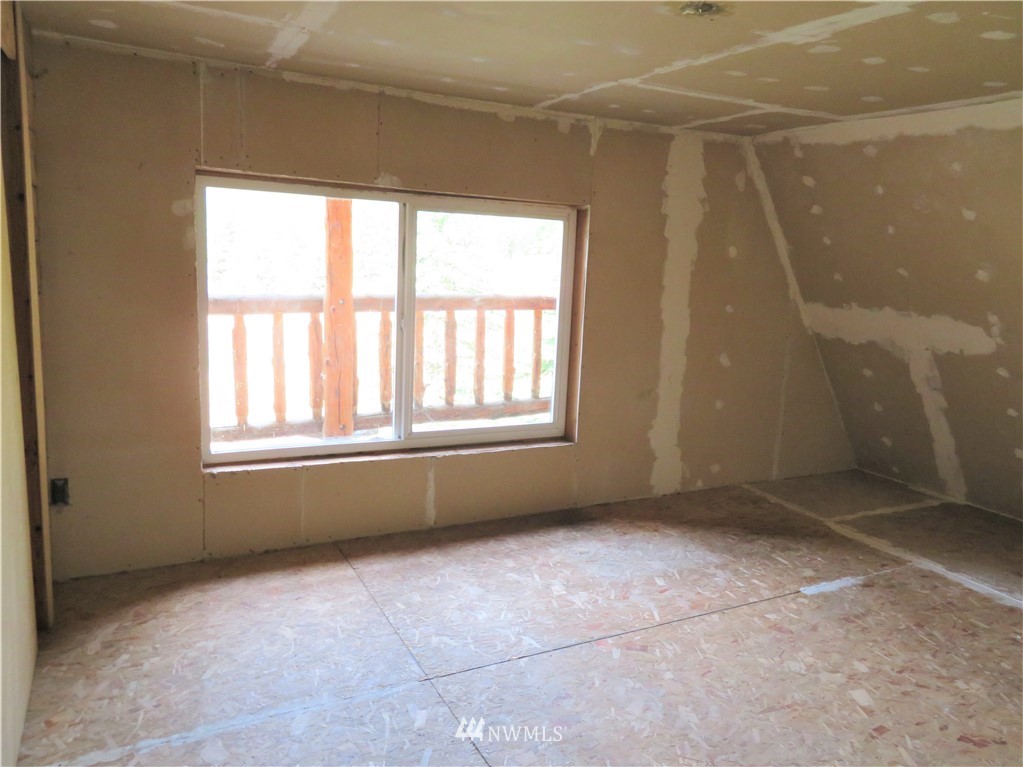 67 Sugar Loaf Road Curlew, WA 99118 - Photo 12 of 31 Gallery Image 12