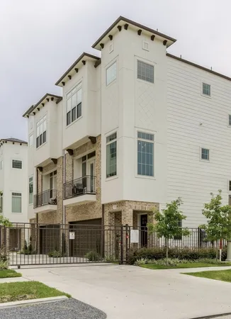 $474,999 | 1032 West 26th Street, Unit D, Houston, TX 77008