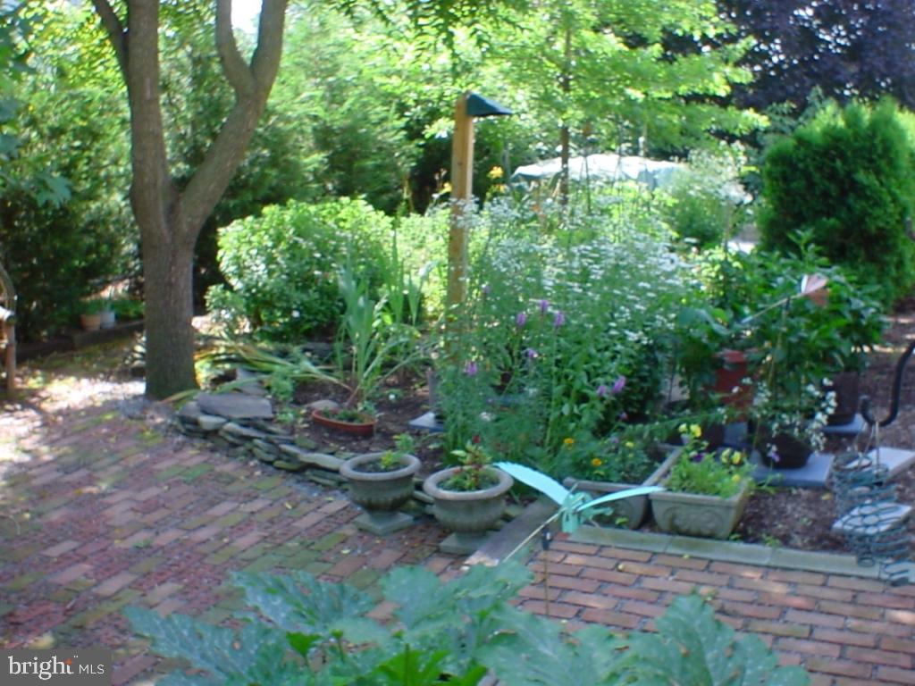 1635 Silver Spring Road Landisville, PA 17538 - Photo 26 of 41 Gallery Image 26