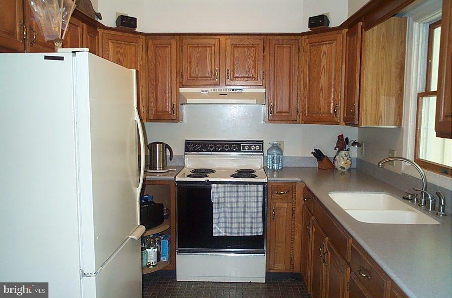 1635 Silver Spring Road Landisville, PA 17538 - Photo 3 of 41 Gallery Image 3