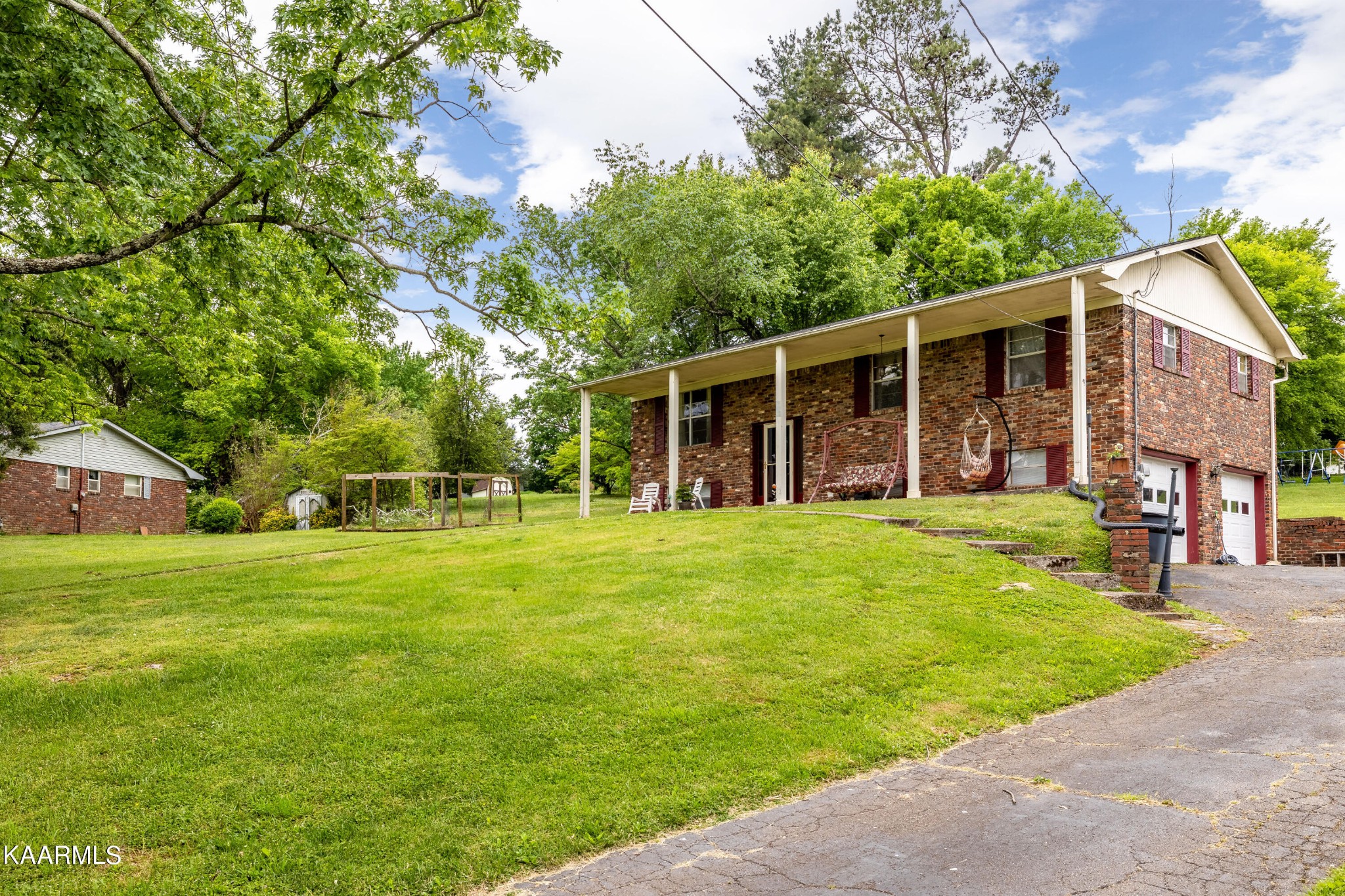 3005 Rambling Road Maryville, TN 37801 - Photo 6 of 26 Gallery Image 6