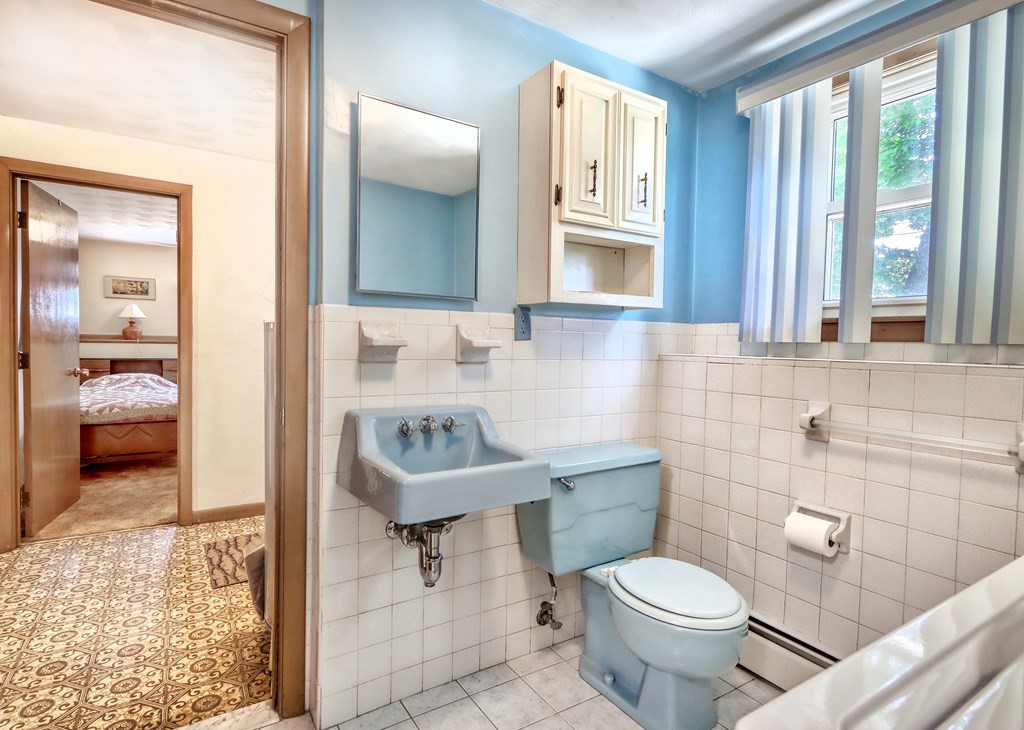 48 Sunset Hill Road Boston, MA 02132 - Photo 24 of 30 Gallery Image 24