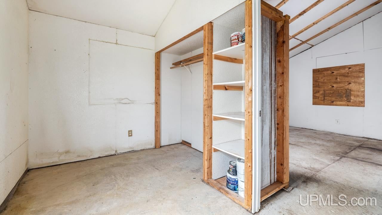 7149 County 426 M.5 Road Escanaba, MI 49829 - Photo 28 of 35 Gallery Image 28