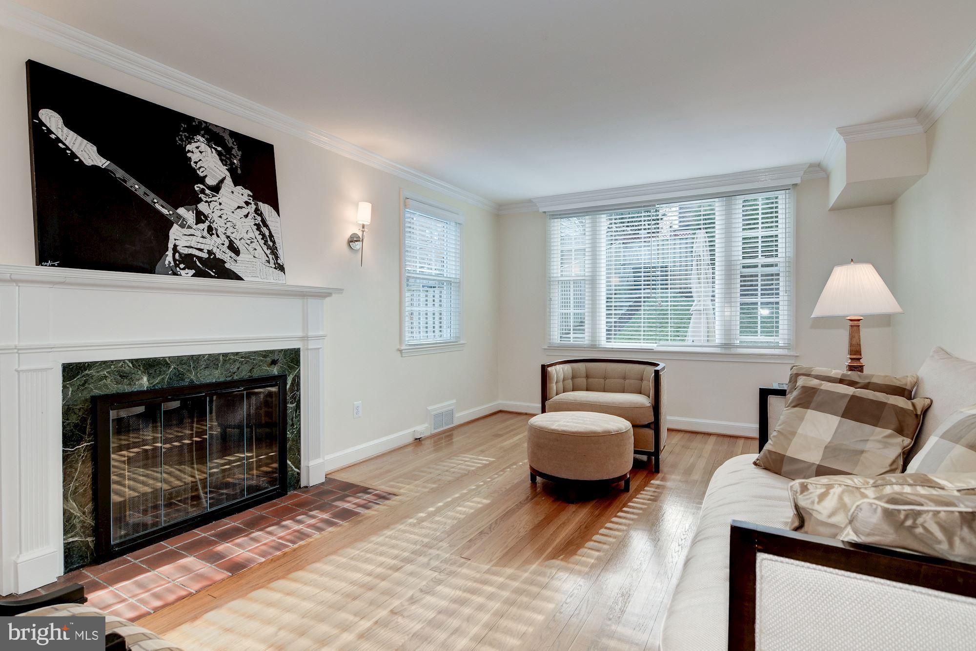 1334 Leegate Road Northwest Washington, DC 20012 - Photo 2 of 48 Living Room
