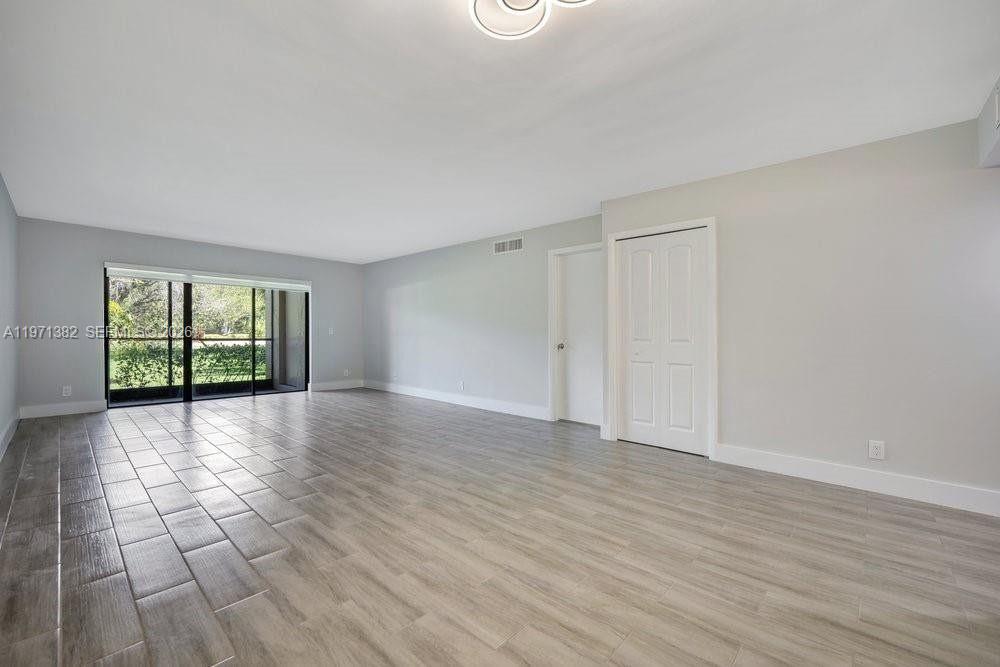 380 Racquet Club Road, Unit 105 Weston, FL 33326 - Photo 15 of 24