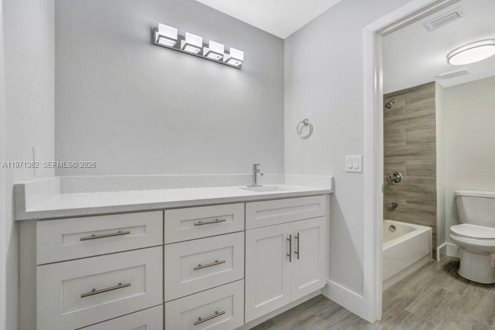 380 Racquet Club Road, Unit 105 Weston, FL 33326 - Photo 21 of 24