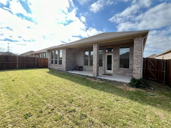 $2,350 | 130 Starfall Drive, Princeton, TX 75407