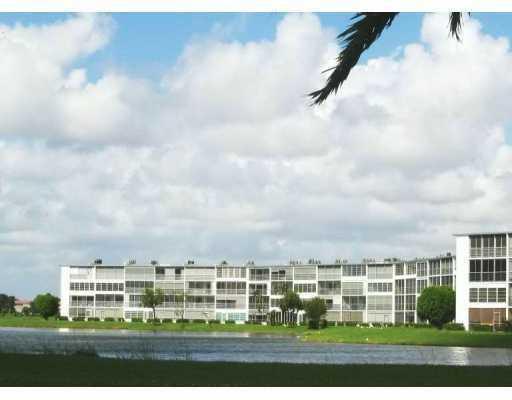 1080 Exeter, Unit 1080 Boca Raton, FL 33434 - Photo 1 of 5 Primary Photo