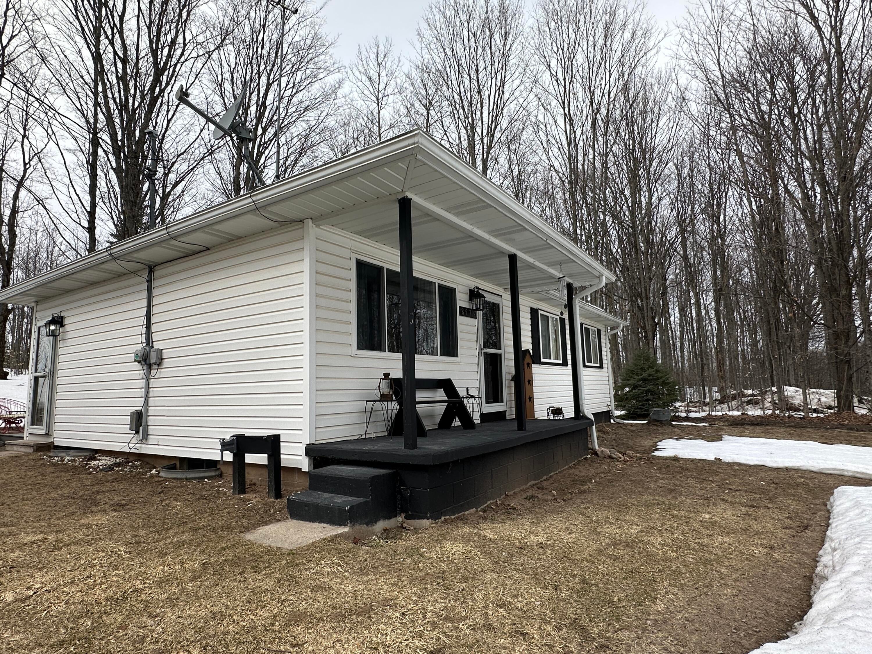 8576 O' Rourke Road Vanderbilt, MI 49795 - Photo 32 of 36 Gallery Image 32