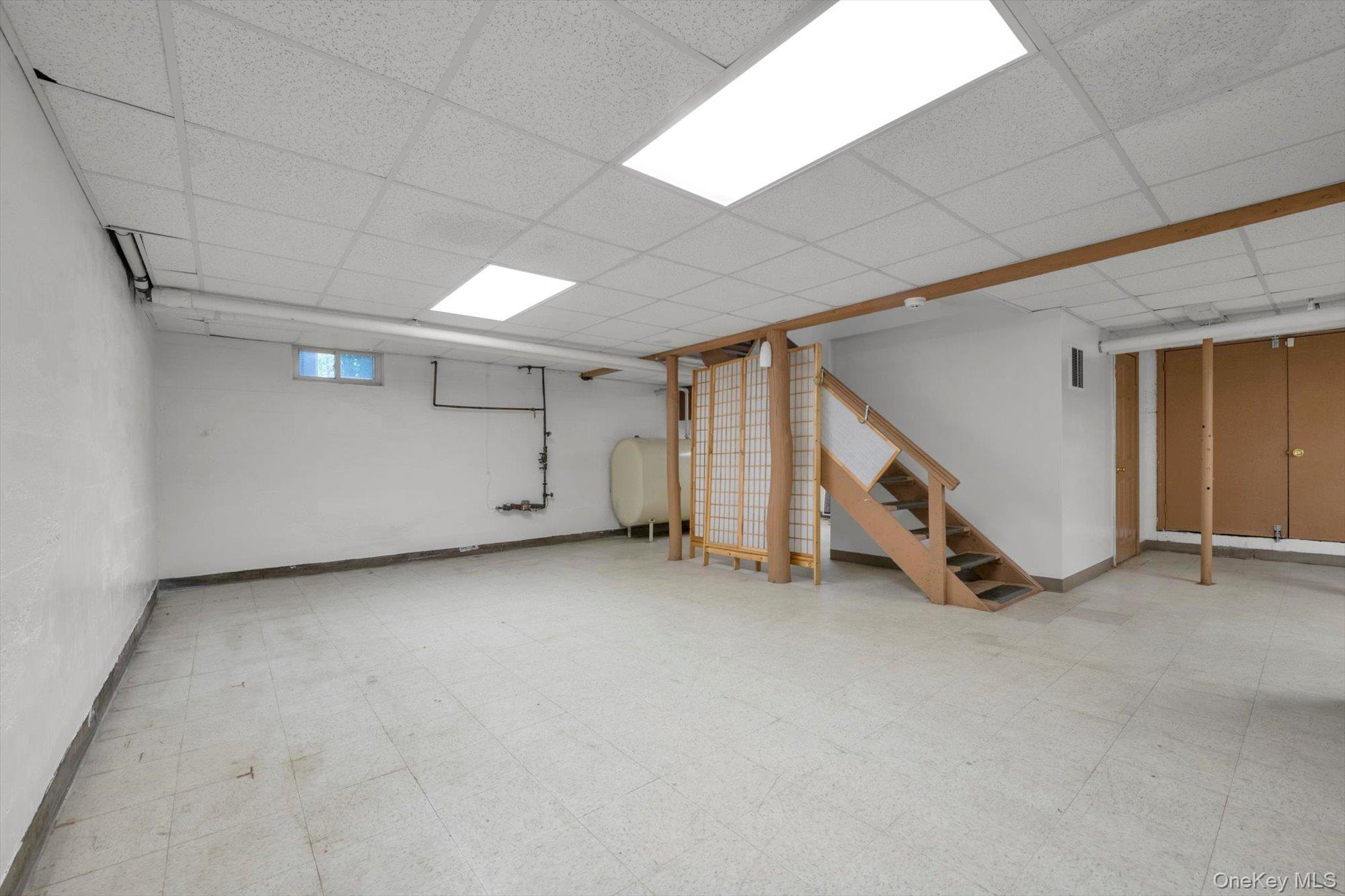 182 Berry Hill Road Syosset, NY 11791 - Photo 21 of 24