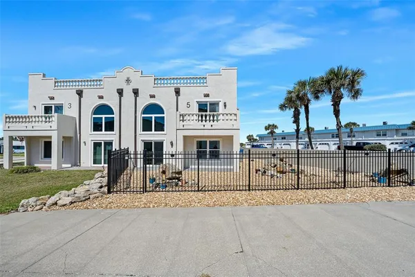 $689,000 | 5 Sunny Beach Drive, Ormond Beach, FL 32176