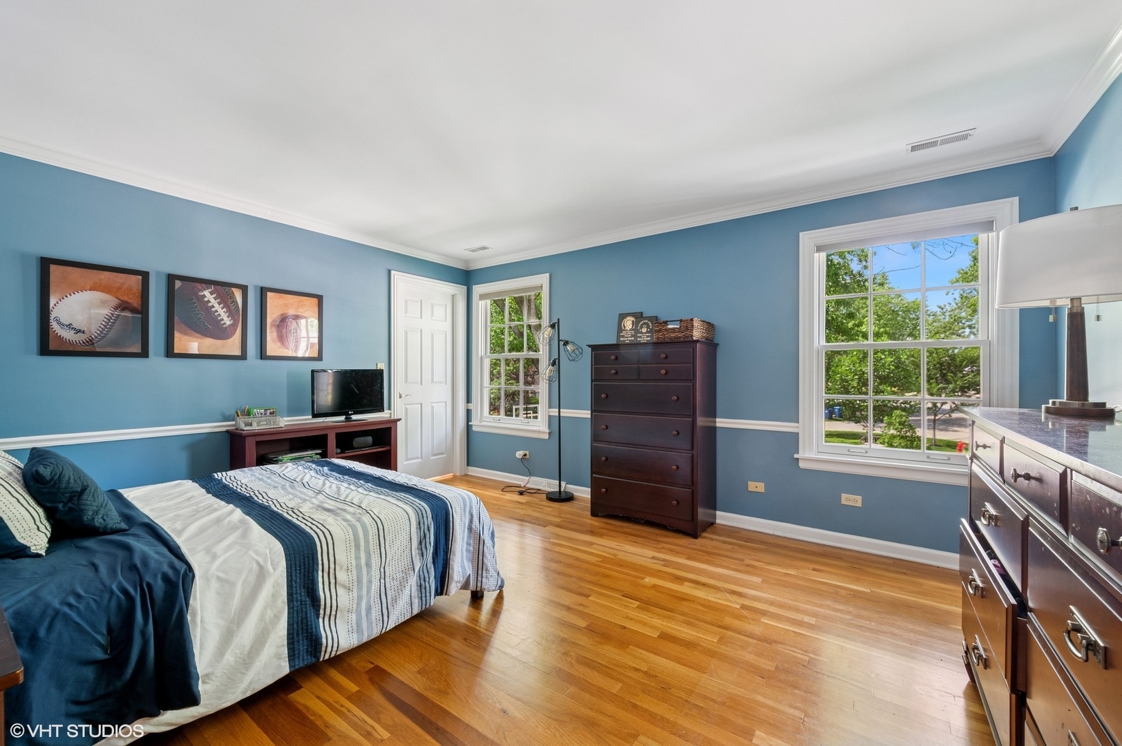 2445 Cherry Lane Northbrook, IL 60062 - Photo 15 of 30