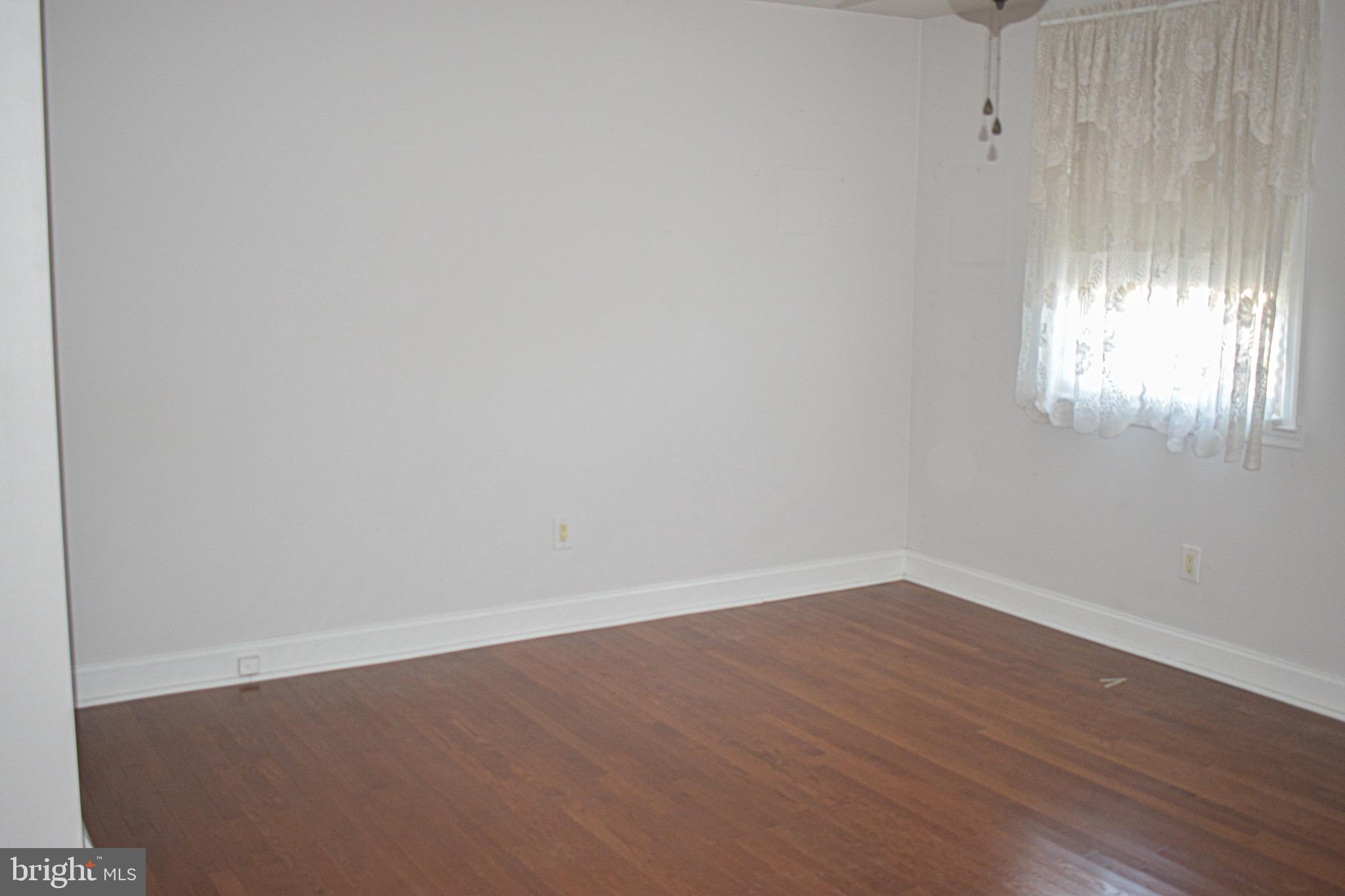 11831 Brandon Road Philadelphia, PA 19154 - Photo 11 of 22 Gallery Image 11