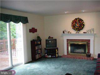 264 Spring Run Lane Downingtown, PA 19335 - Photo 2 of 6 Gallery Image 2
