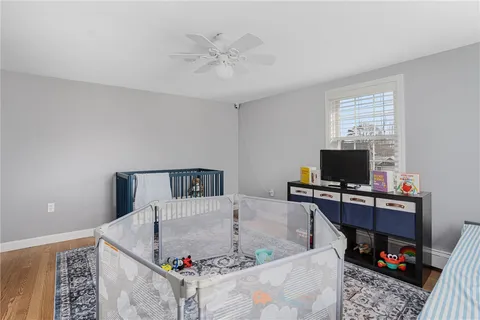 $620,000 | 4 Halsey Avenue, Middletown, RI 02842