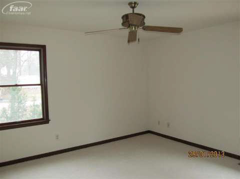 14012 North Territorial Road Gregory, MI 48137 - Photo 8 of 11 20325170-7.JPG