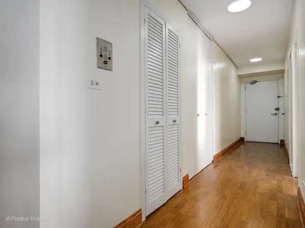 $235,000 | 6301 North Sheridan Road, Unit 14O, Chicago, IL 60660
