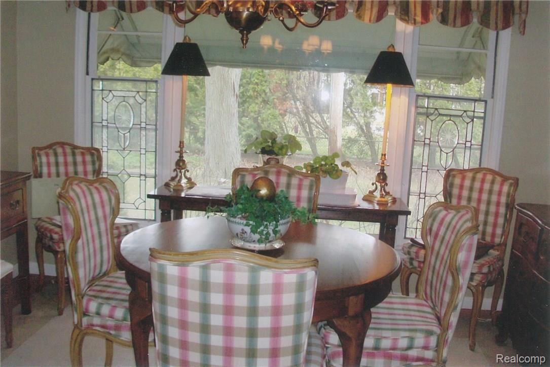 75 Colonial Road Grosse Pointe, MI 48236 - Photo 10 of 19 ps_2015_09_11___09_08_17.jpg
