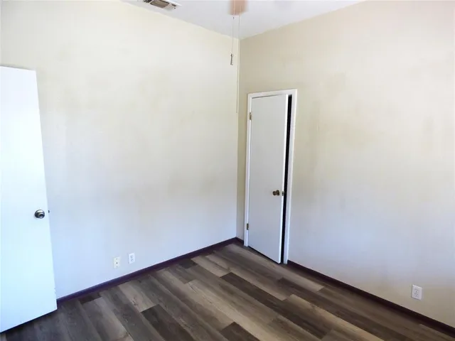 a view of empty room