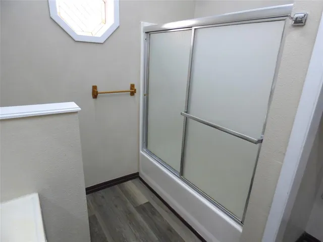 a view of a back yard of the house