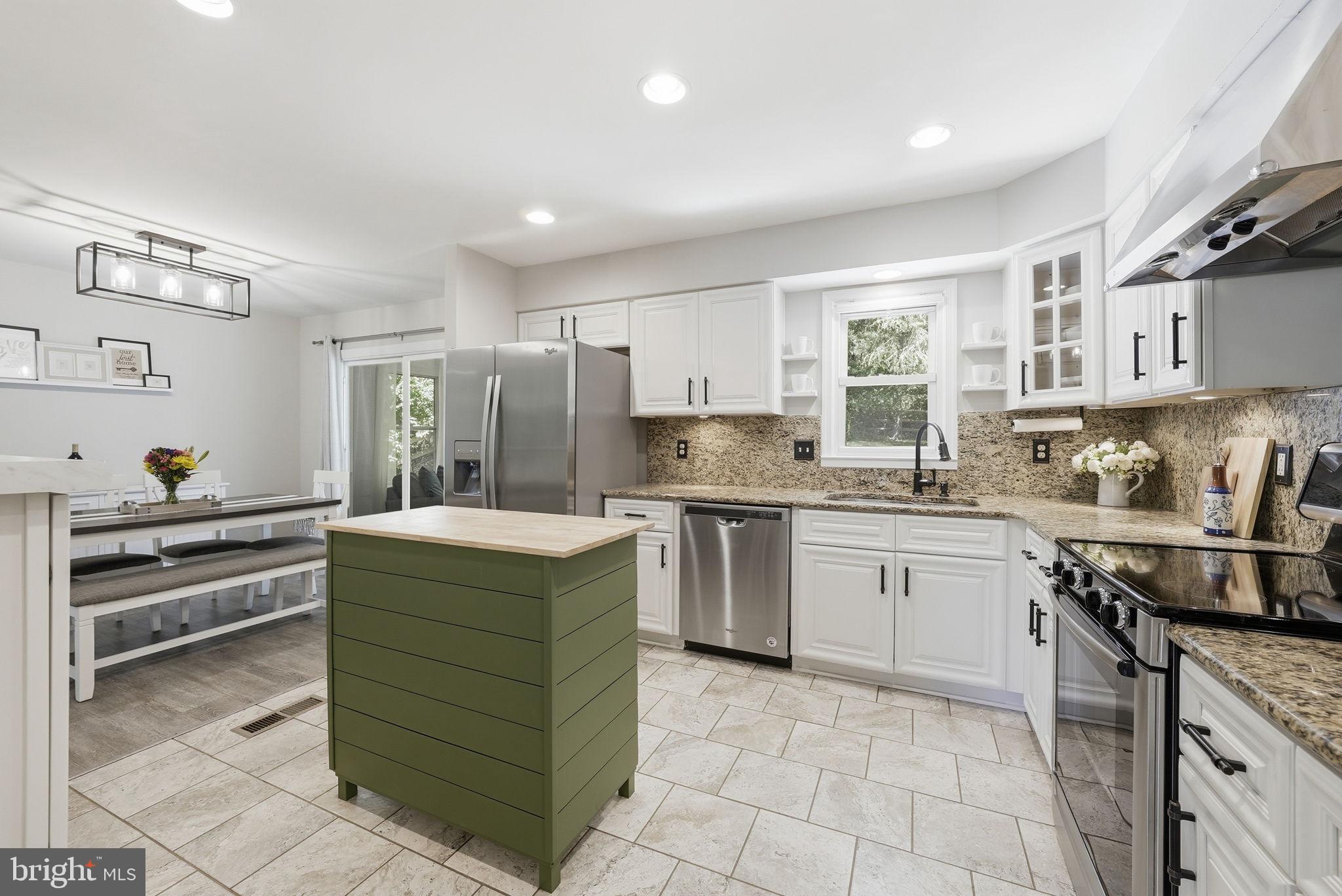 1811 Cranberry Lane Reston, VA 20191 - Photo 7 of 36 Kitchen Features Ample Storage