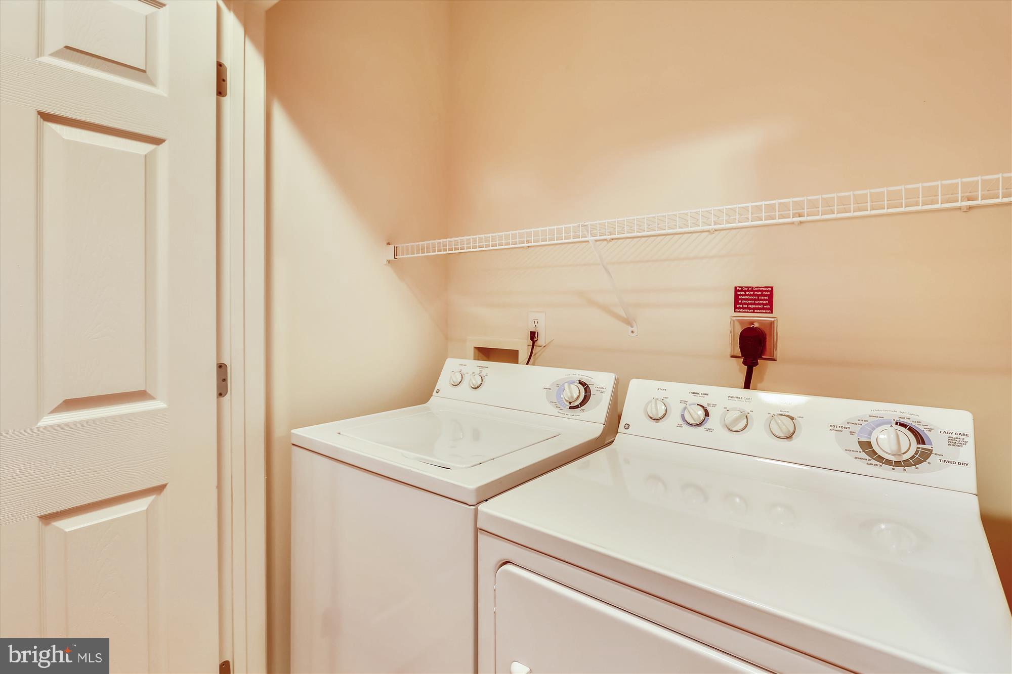 7 Booth Street, Unit 211 Gaithersburg, MD 20878 - Photo 17 of 33 In-Unit Laundry Room