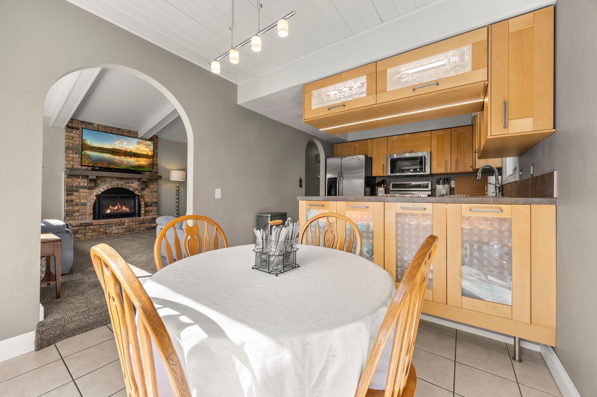 650 Gramsie Road Shoreview, MN 55126 - Photo 13 of 68