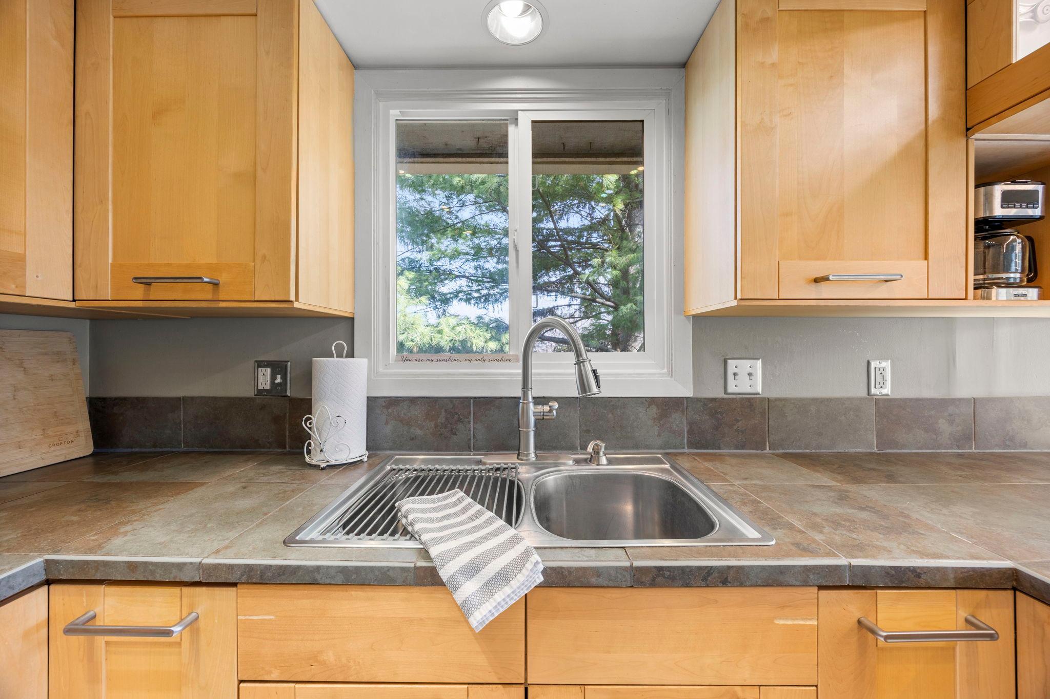 650 Gramsie Road Shoreview, MN 55126 - Photo 17 of 68