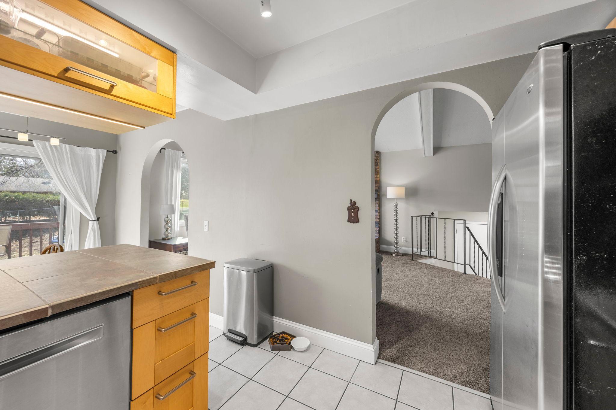 650 Gramsie Road Shoreview, MN 55126 - Photo 19 of 68