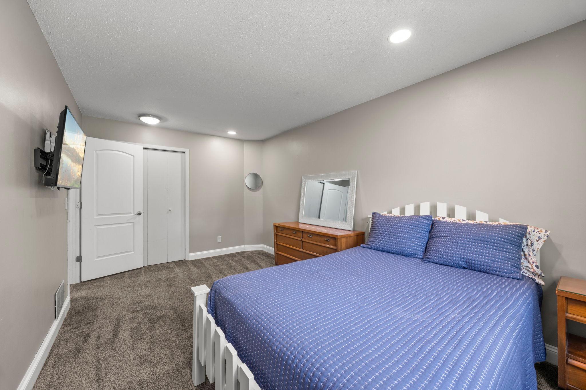 650 Gramsie Road Shoreview, MN 55126 - Photo 28 of 68