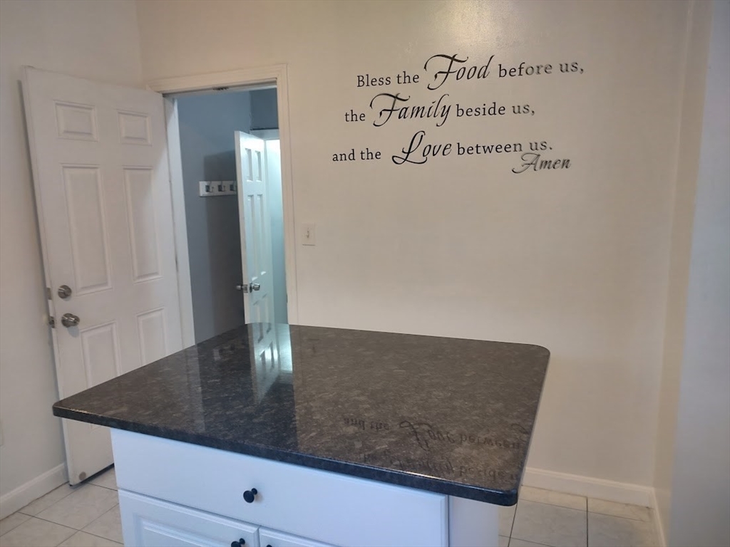 378 Ferry Street Everett, MA 02149 - Photo 4 of 26