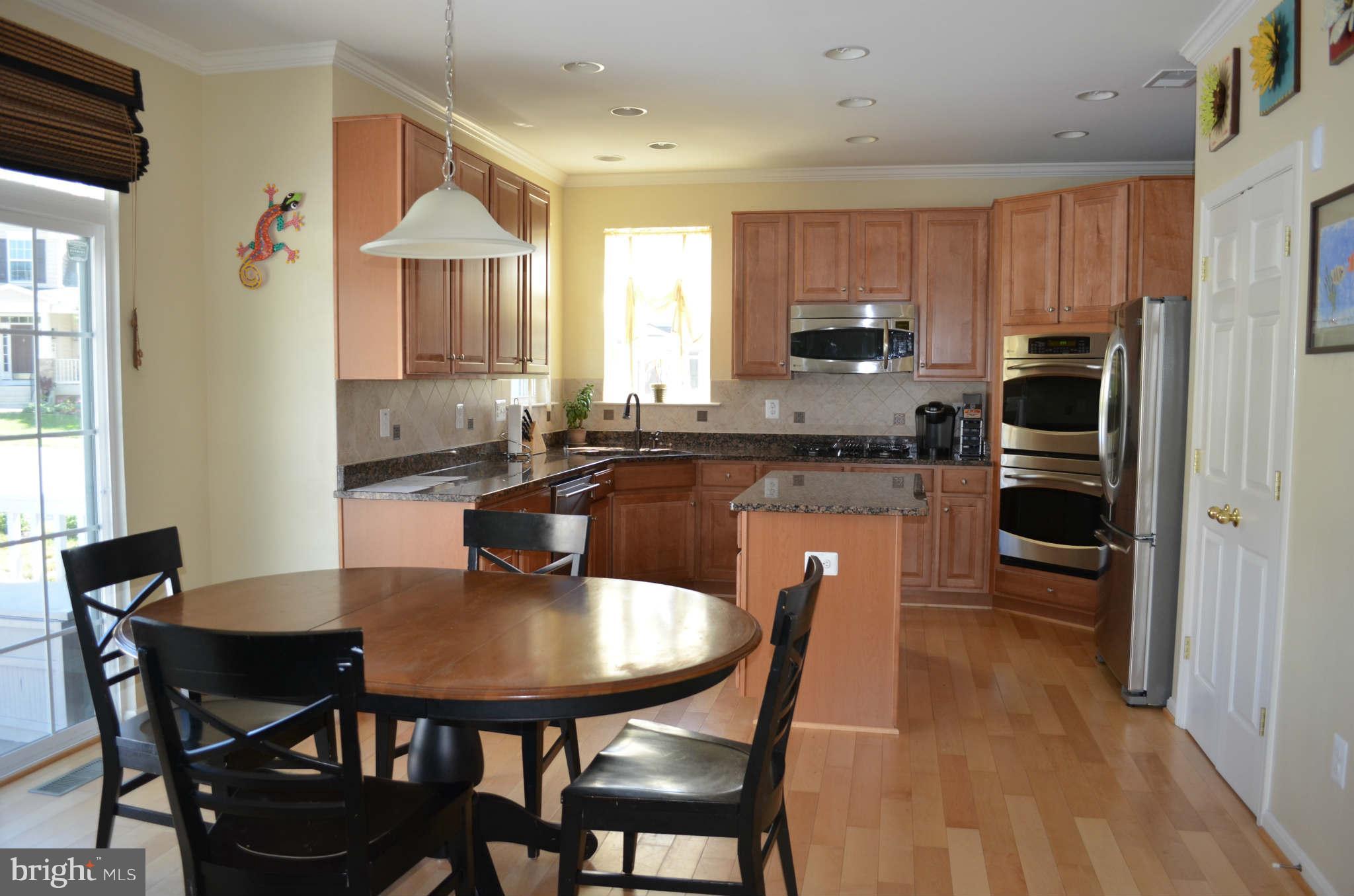 2301 Pomander Road Baltimore, MD 21209 - Photo 6 of 28 Kitchen