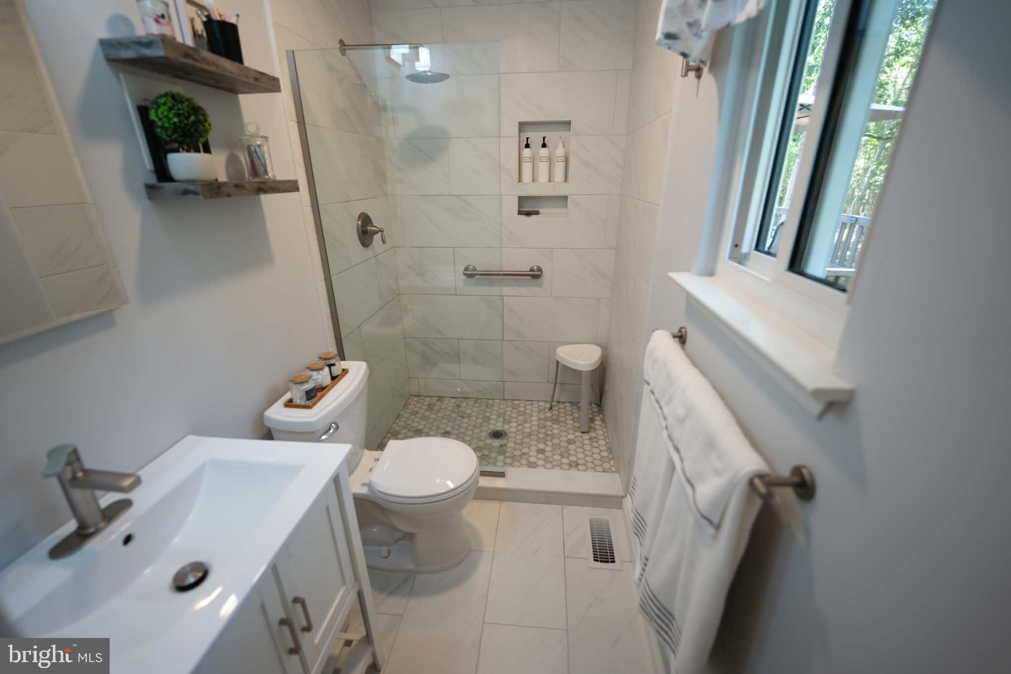 809 Anthony Road Atco, NJ 08004 - Photo 26 of 38 Newly tiled primary bedroom bath