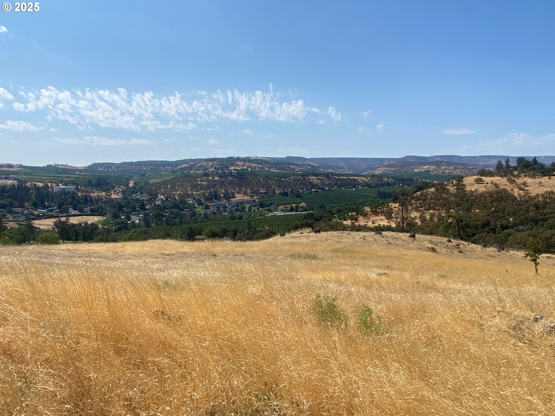 a view of lake view and mountain view