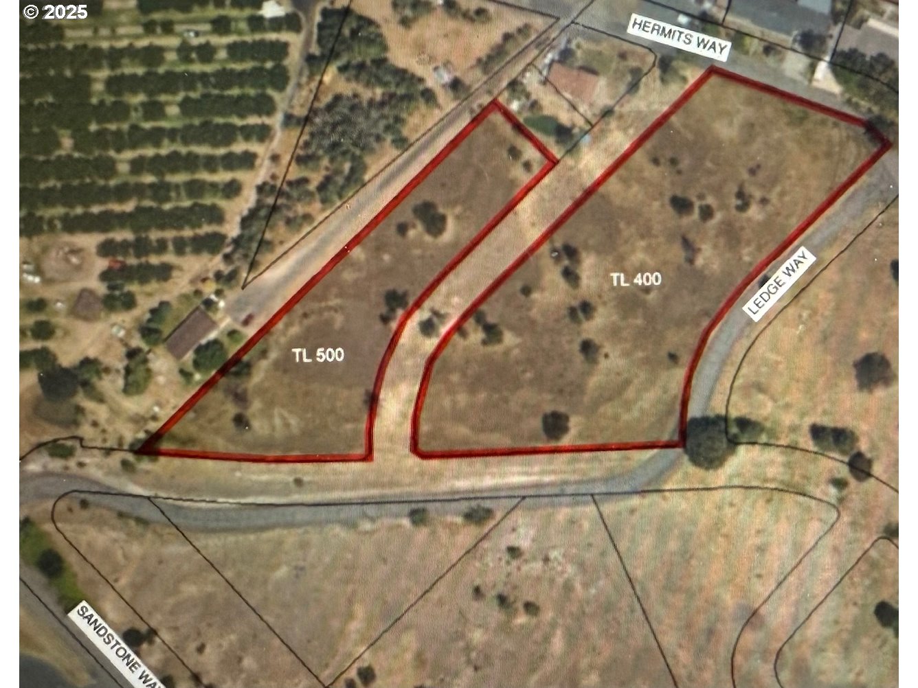 Sandstone Way The Dalles, OR 97058 - Photo 2 of 2 a view of entryway