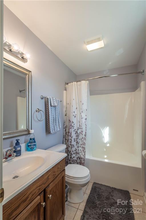 2175 Shady Grove Road Connelly Springs, NC 28612 - Photo 11 of 18 Gallery Image 11