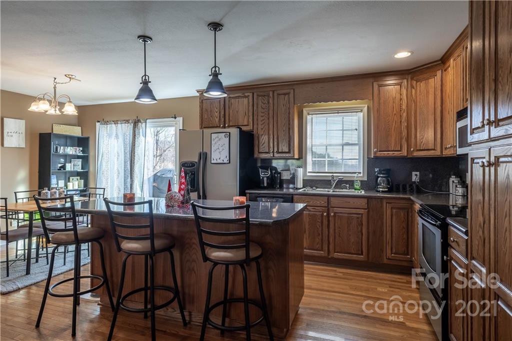 2175 Shady Grove Road Connelly Springs, NC 28612 - Photo 8 of 18 Gallery Image 8