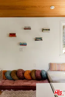 $1,099,000 | 3305 Hillock Drive, Los Angeles, CA 90068